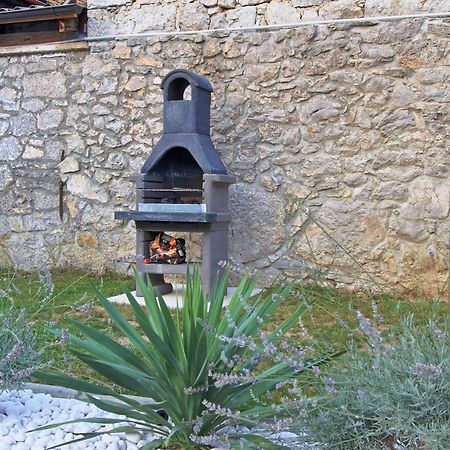 Guesthouse L&K Brinje Dış mekan fotoğraf